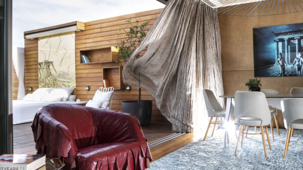NEW Hotel Penthouse Suite (11)
